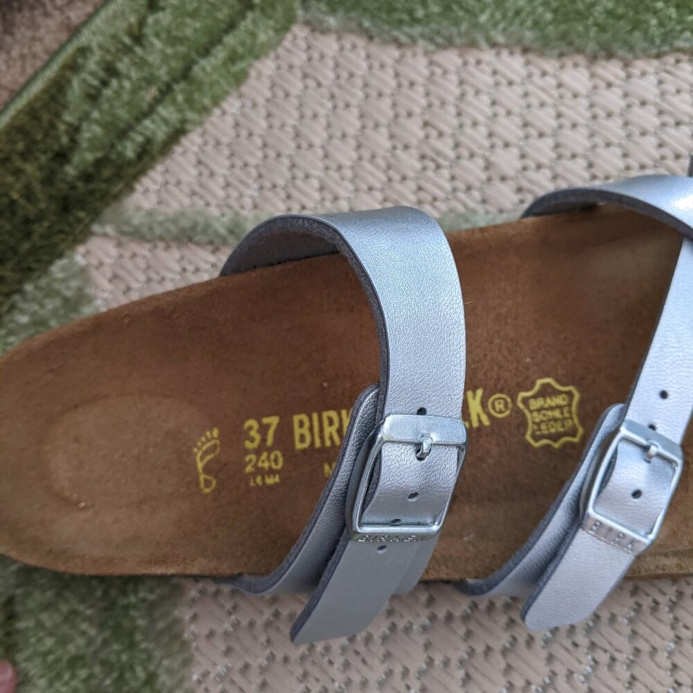 Birkenstock Mayari Sandals, Silver, size EU 37 (US 6.5/7) NEW - Picture 2 of 7